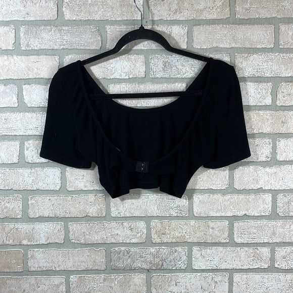 Basic Bxxch Open Back Crop Top- Size L - Picture 2 of 4